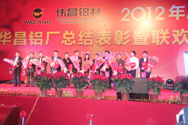 �{�o�Q�j�g�P���v