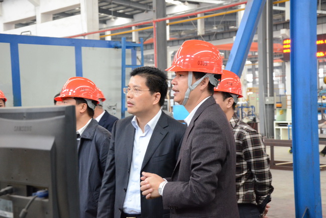 四會市副市長申翰杰率代表團蒞臨我司指黯工作