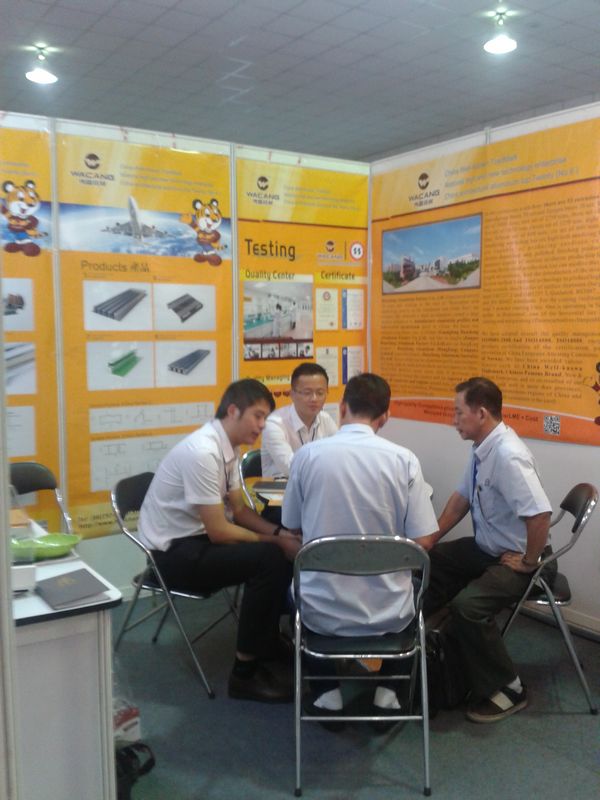 華昌鋁廠參加2013年越南首屆門窗展