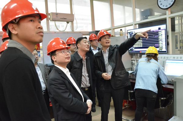 山東臨胊劉裕斌縣長率代表團到我司訪問