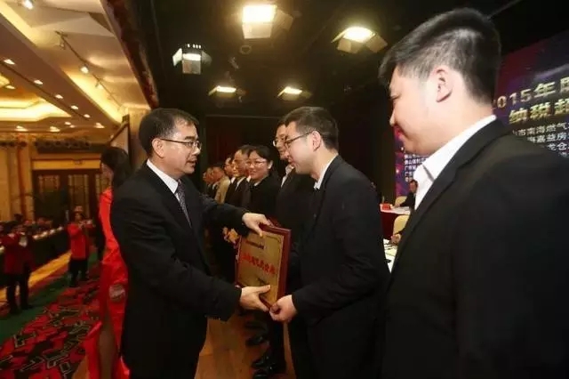 �]�P���P�ڥq�|���`�x�ƪ�������i������~�a(ch��n)