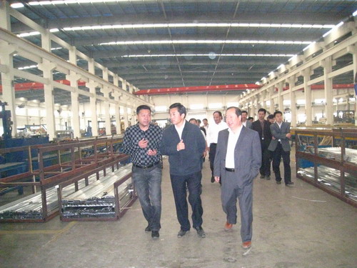 ¨K¿¤·s¥ô¿¤ªø§õ‘Ö¹p¨Ó§Ú¤½¥q¦ÒÔŽ