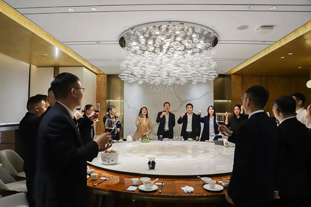 年會回顧 | “三十而立,踔厲前行”2022年度華昌團管理人員聯歡會圓滿舉行!