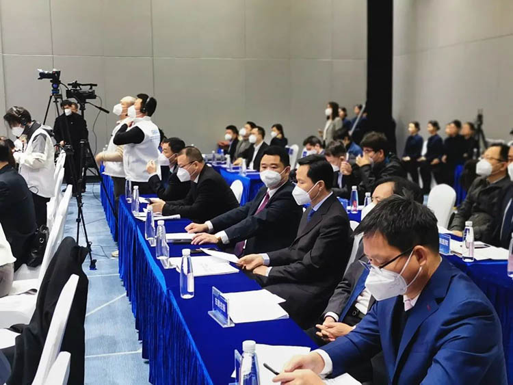 AޠZ | sF٬F(xin)qv{vj|bs{|ةoĤCsF٬F(xin)qv