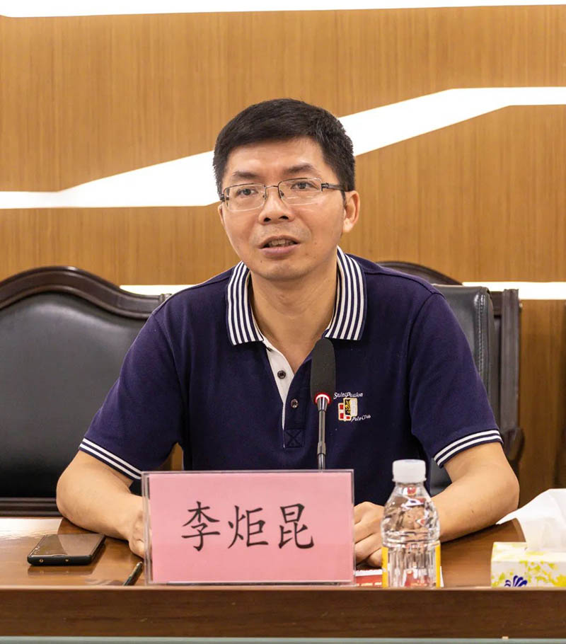 李炬昆局長肯定了華昌的貢獻